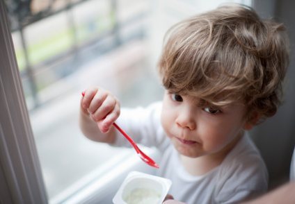 乳糖不耐受儿童可以尝试喝酸奶